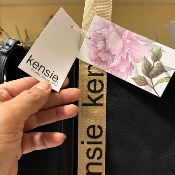 Kensie Tote Black and Cream And Copper. Large Brand New With Tags. MSRP - Picture 12 of 15